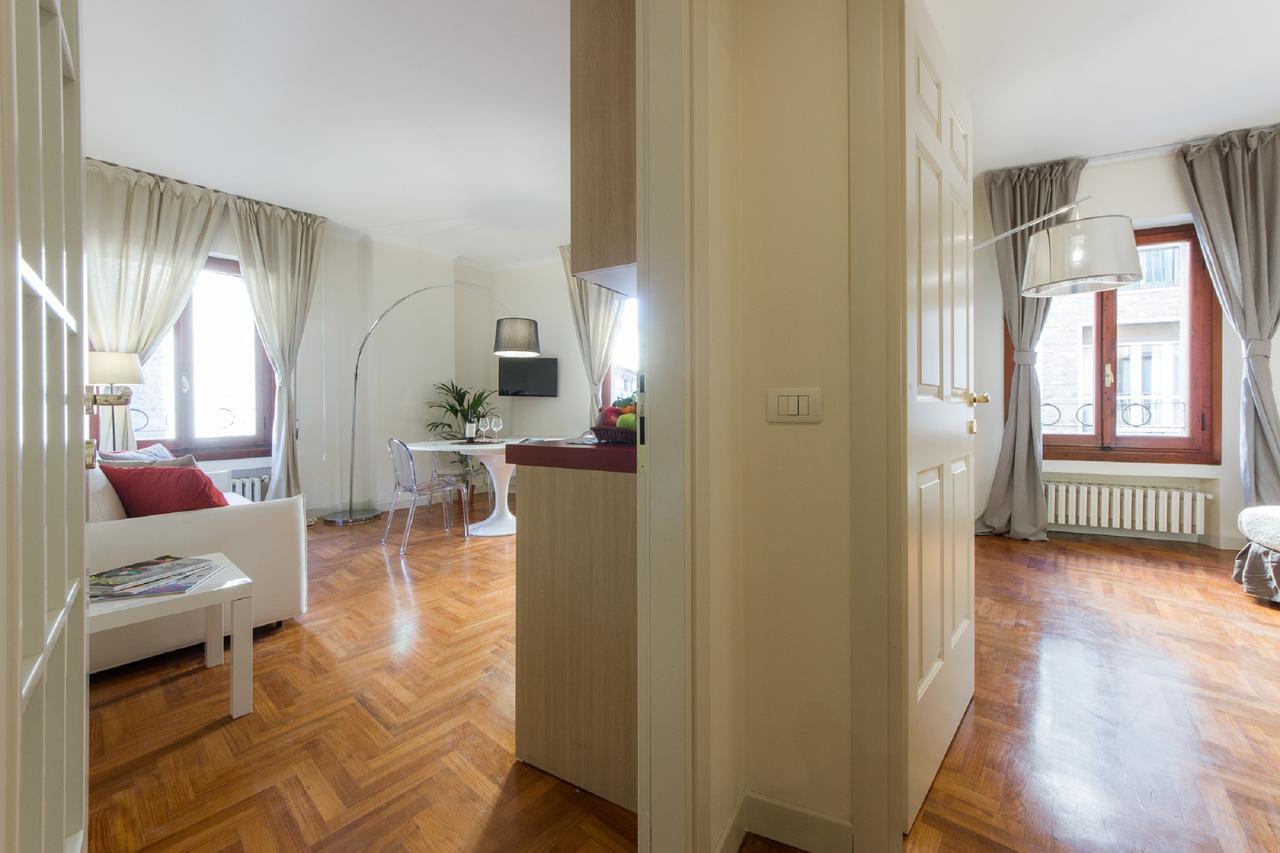 Apartments Florence - Le Por Santa Maria Exterior foto